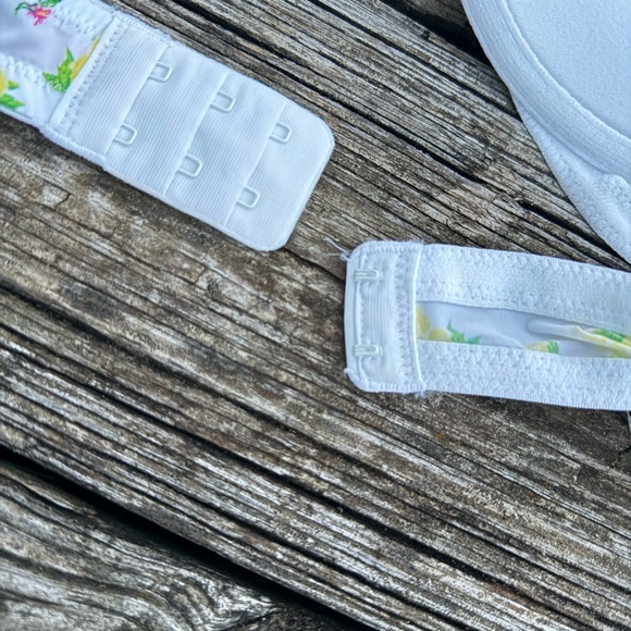 Victoria Secret Lemon Underwire Support Bra 38D - Picture 3 of 6